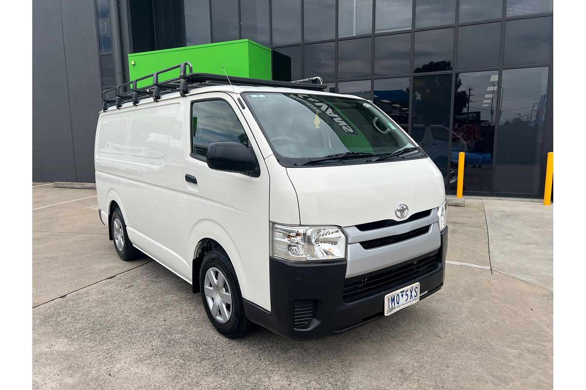 2017 Toyota Hiace  TRH201R LWB