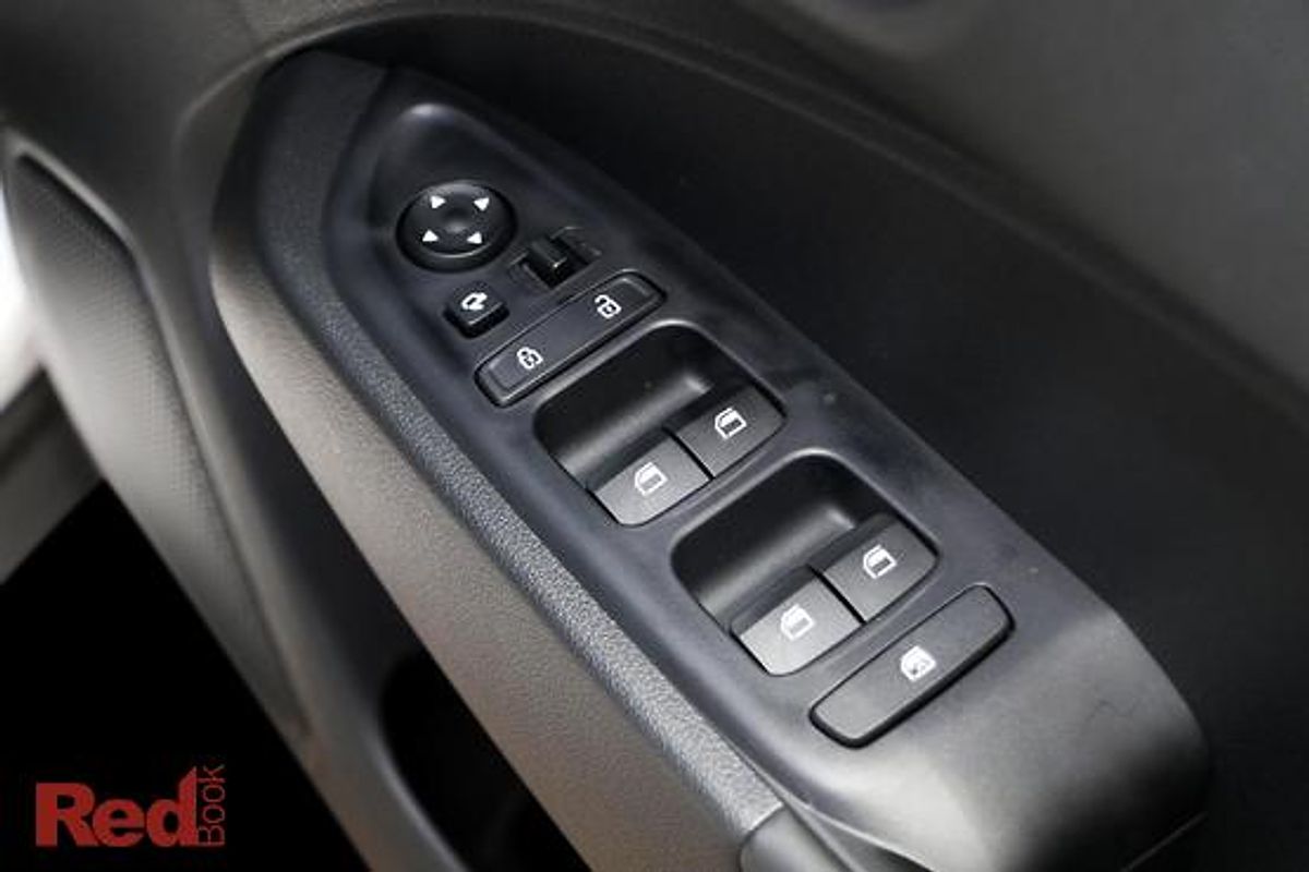 2025 Hyundai Venue Active QX.V5
