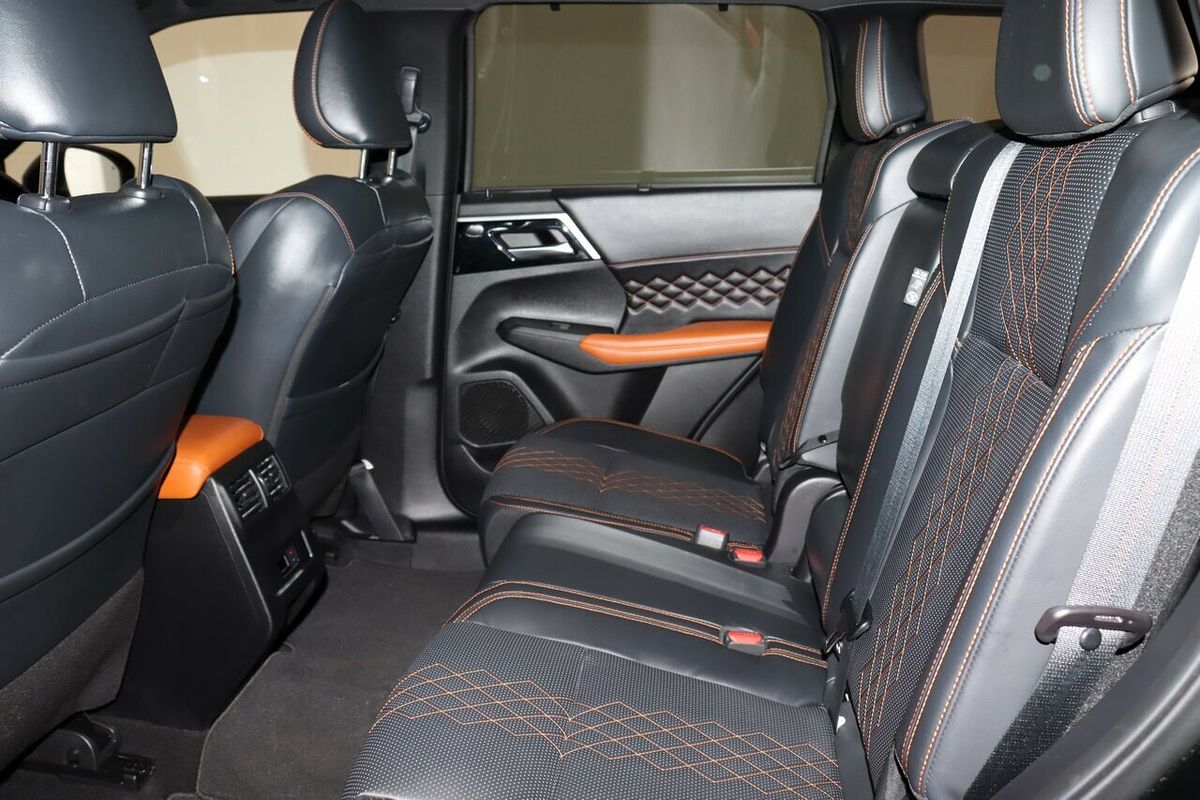2022 Mitsubishi Outlander Exceed Tourer ZM