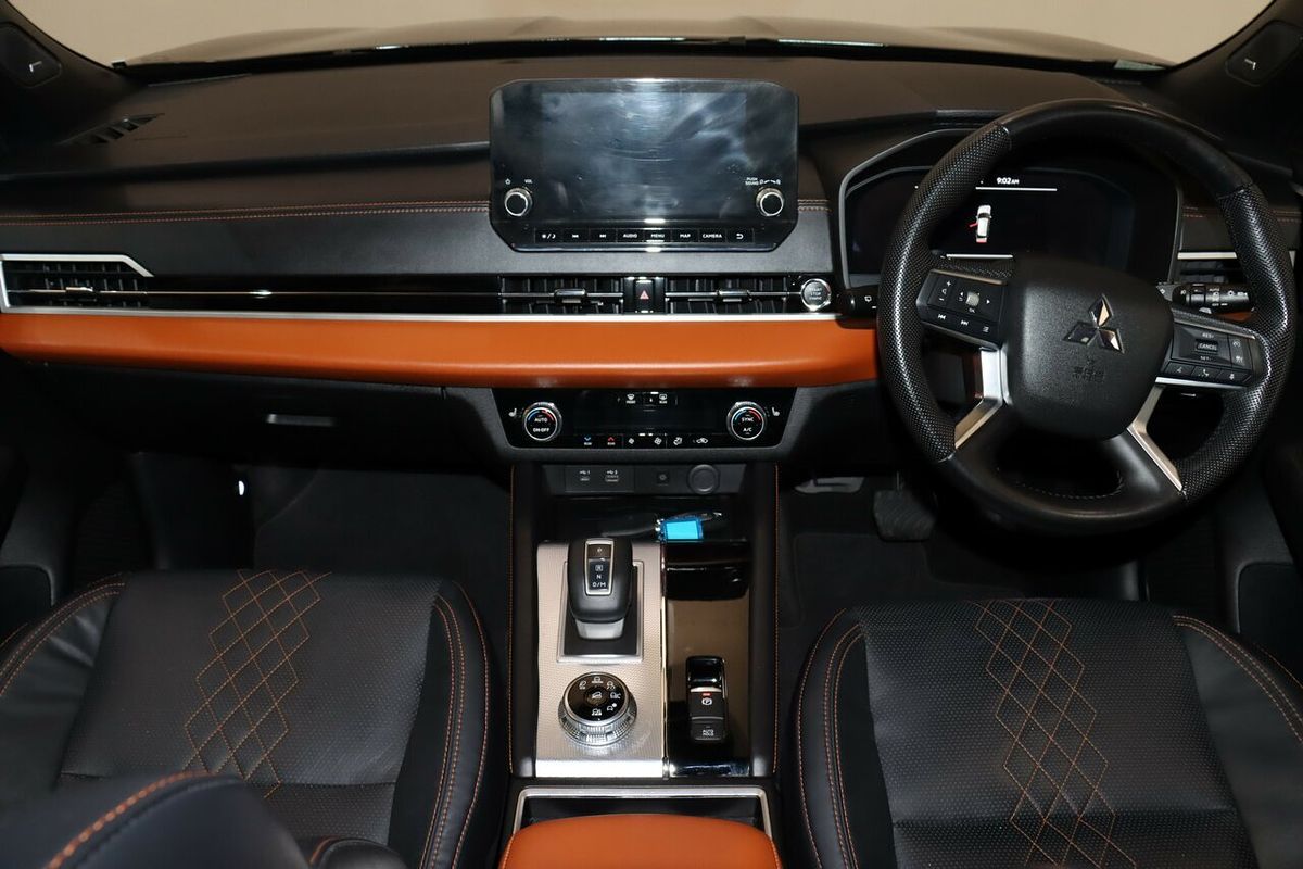 2022 Mitsubishi Outlander Exceed Tourer ZM