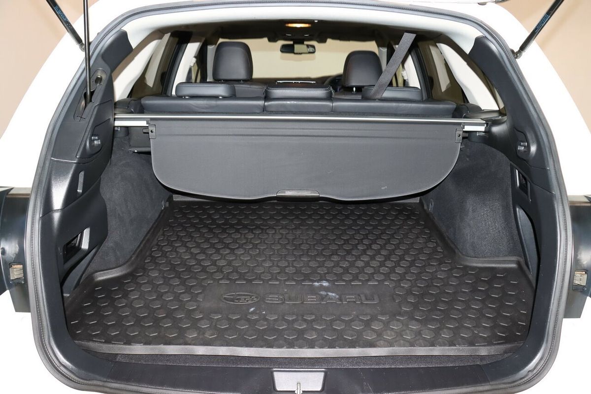 2019 Subaru Outback 2.5i Premium 5GEN