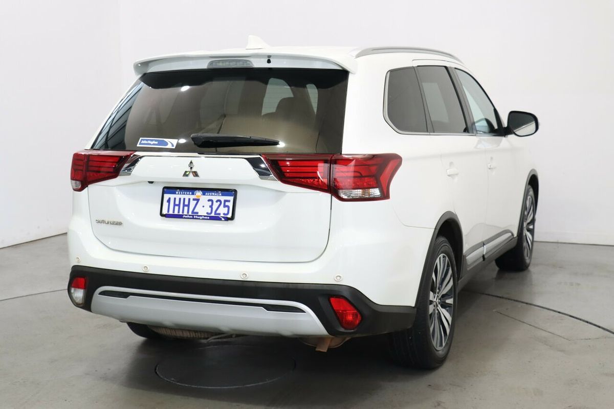 2021 Mitsubishi Outlander LS ZL