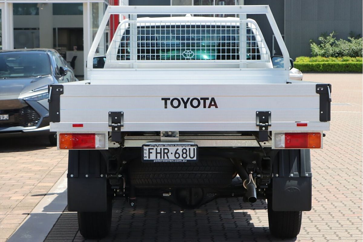 2024 Toyota Hilux SR GUN126R 4X4