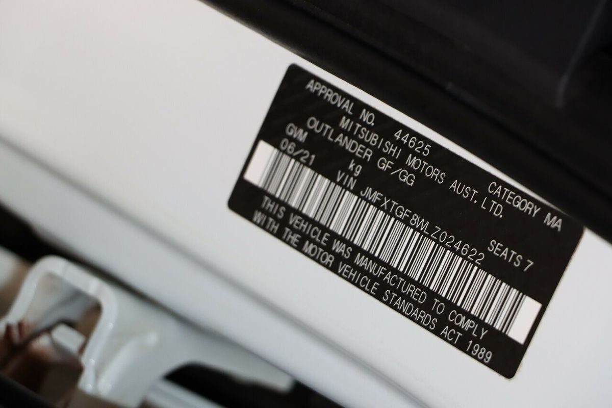 2021 Mitsubishi Outlander LS ZL