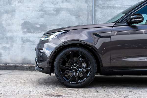 2023 Land Rover Discovery D300 Dynamic HSE Series 5