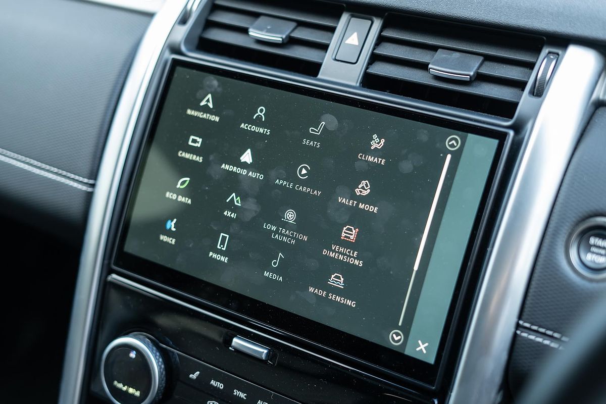 2023 Land Rover Discovery D300 Dynamic HSE Series 5