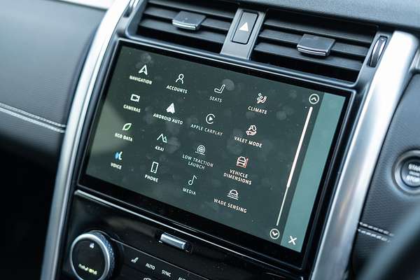 2023 Land Rover Discovery D300 Dynamic HSE Series 5