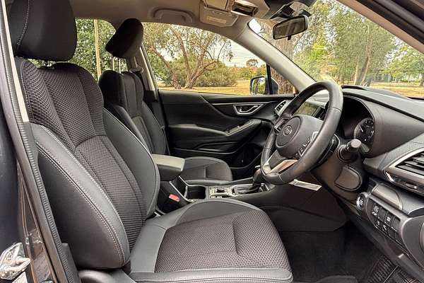 2023 Subaru Forester Hybrid L S5