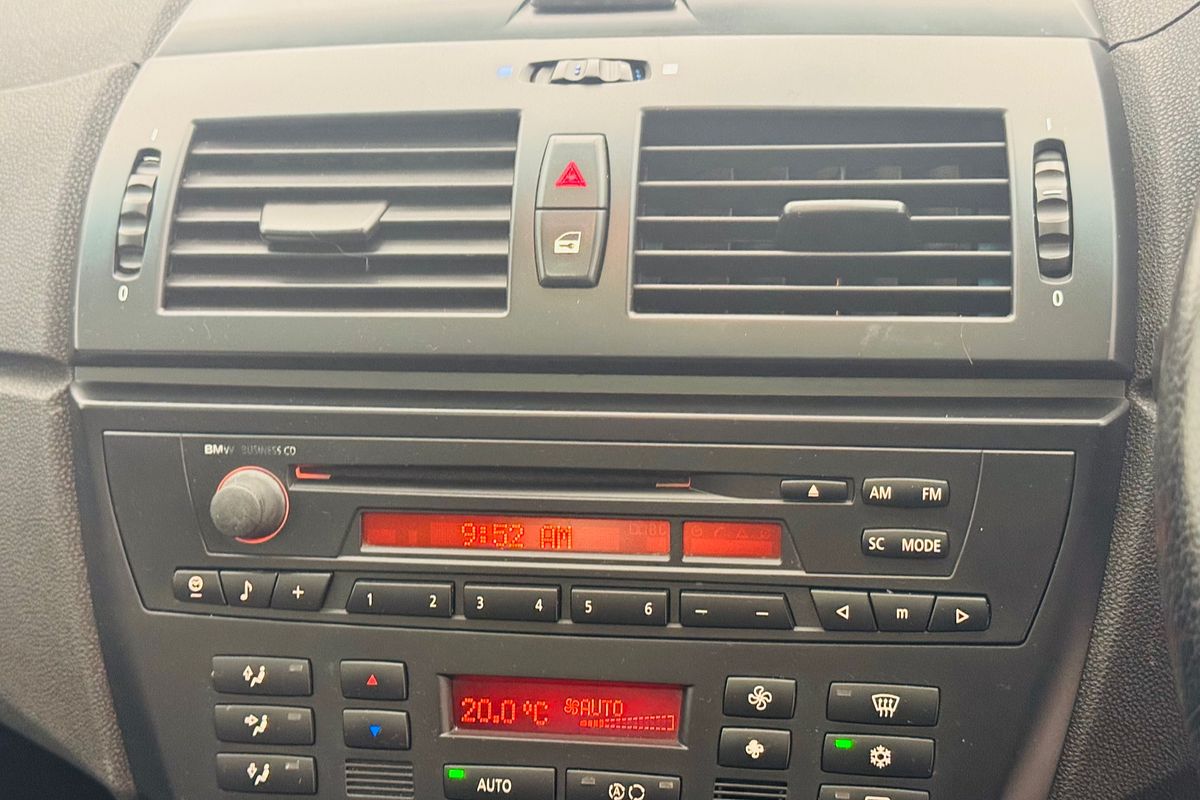 2005 BMW X3 E83