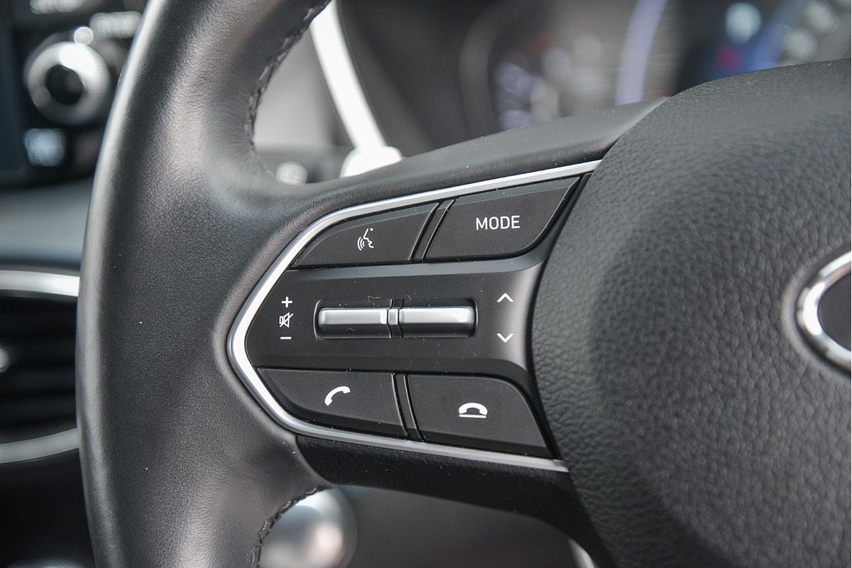 2020 Hyundai Santa Fe Highlander TM.2