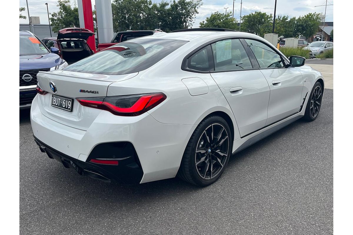 2021 BMW 4 Series M440i xDrive G26