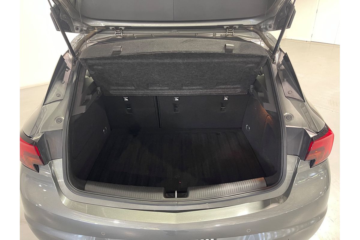 2019 Holden Astra R BK