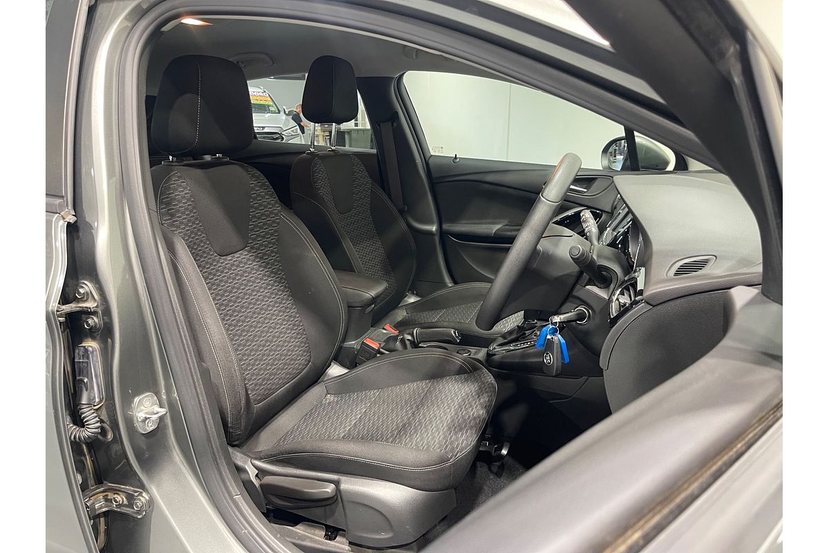 2019 Holden Astra R BK
