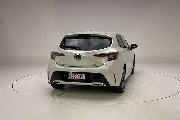 2019 Toyota Corolla ZR Hybrid ZWE211R