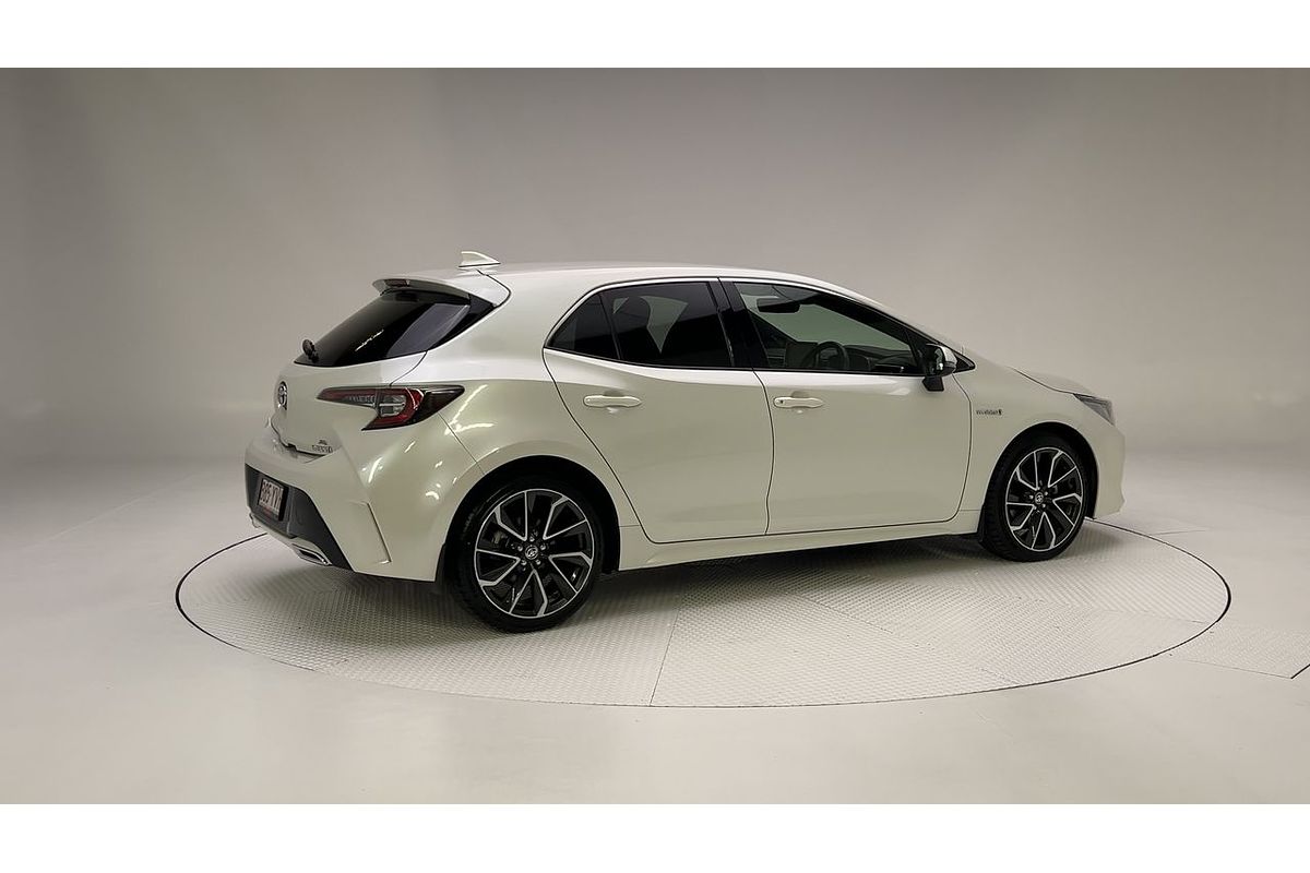 2019 Toyota Corolla ZR Hybrid ZWE211R