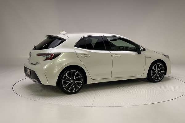2019 Toyota Corolla ZR Hybrid ZWE211R
