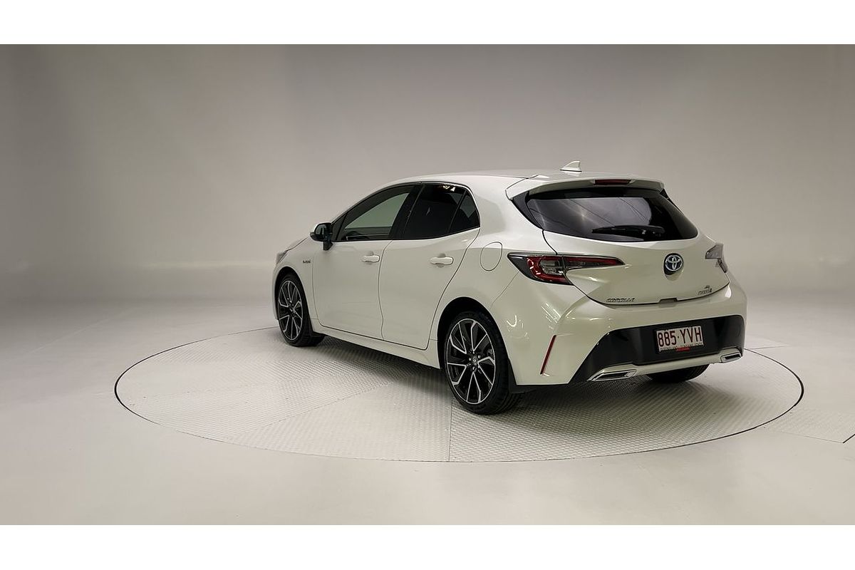 2019 Toyota Corolla ZR Hybrid ZWE211R