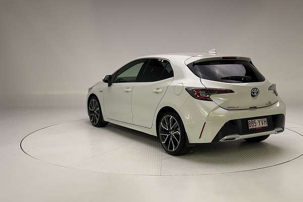 2019 Toyota Corolla ZR Hybrid ZWE211R