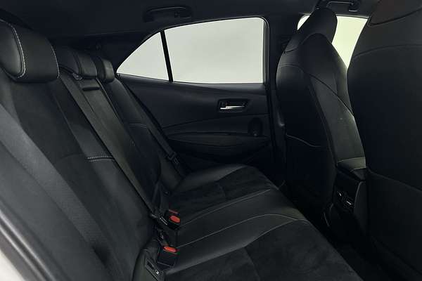 2019 Toyota Corolla ZR Hybrid ZWE211R