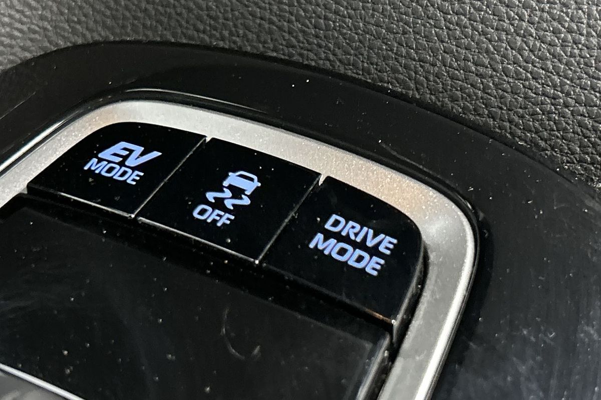 2019 Toyota Corolla ZR Hybrid ZWE211R