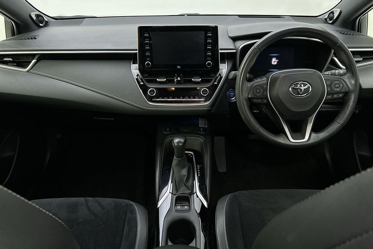 2019 Toyota Corolla ZR Hybrid ZWE211R