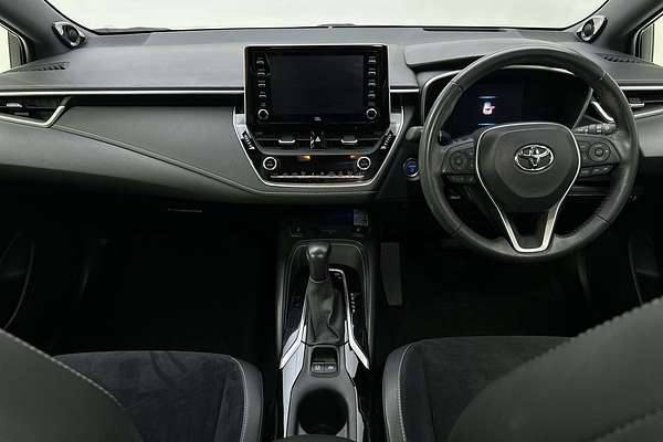 2019 Toyota Corolla ZR Hybrid ZWE211R