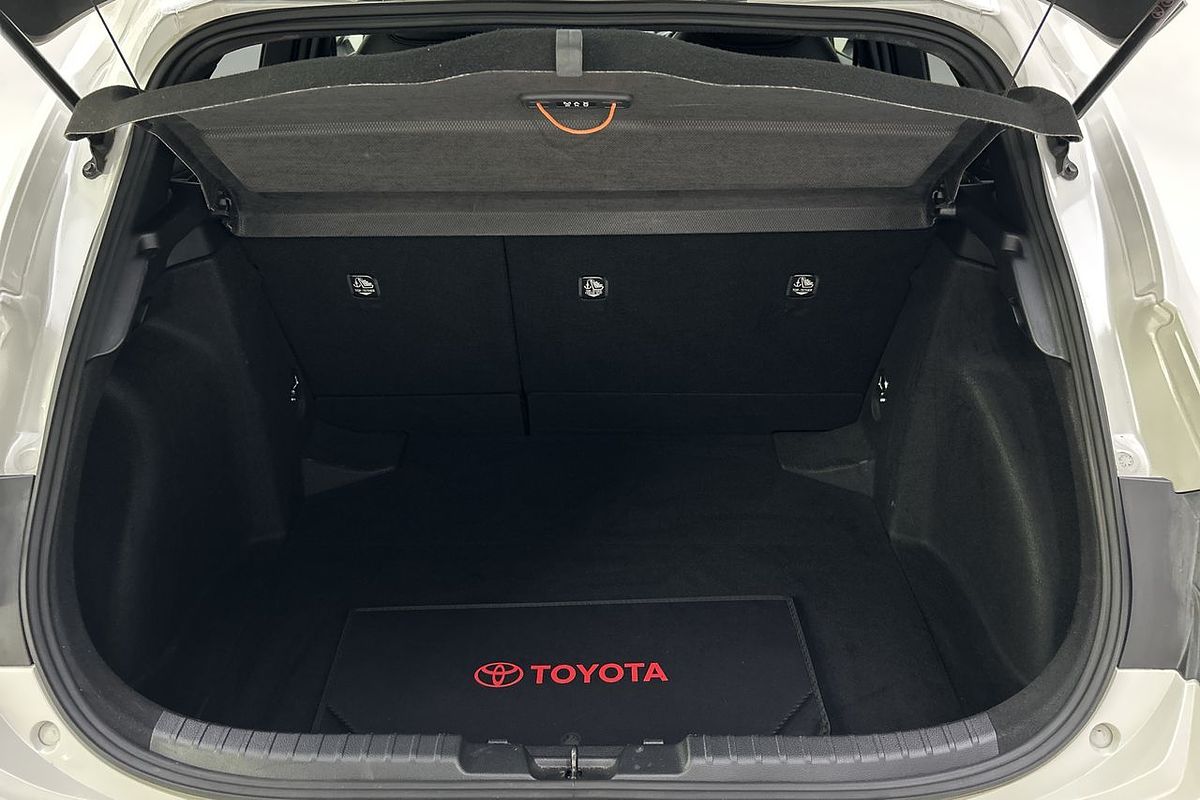 2019 Toyota Corolla ZR Hybrid ZWE211R