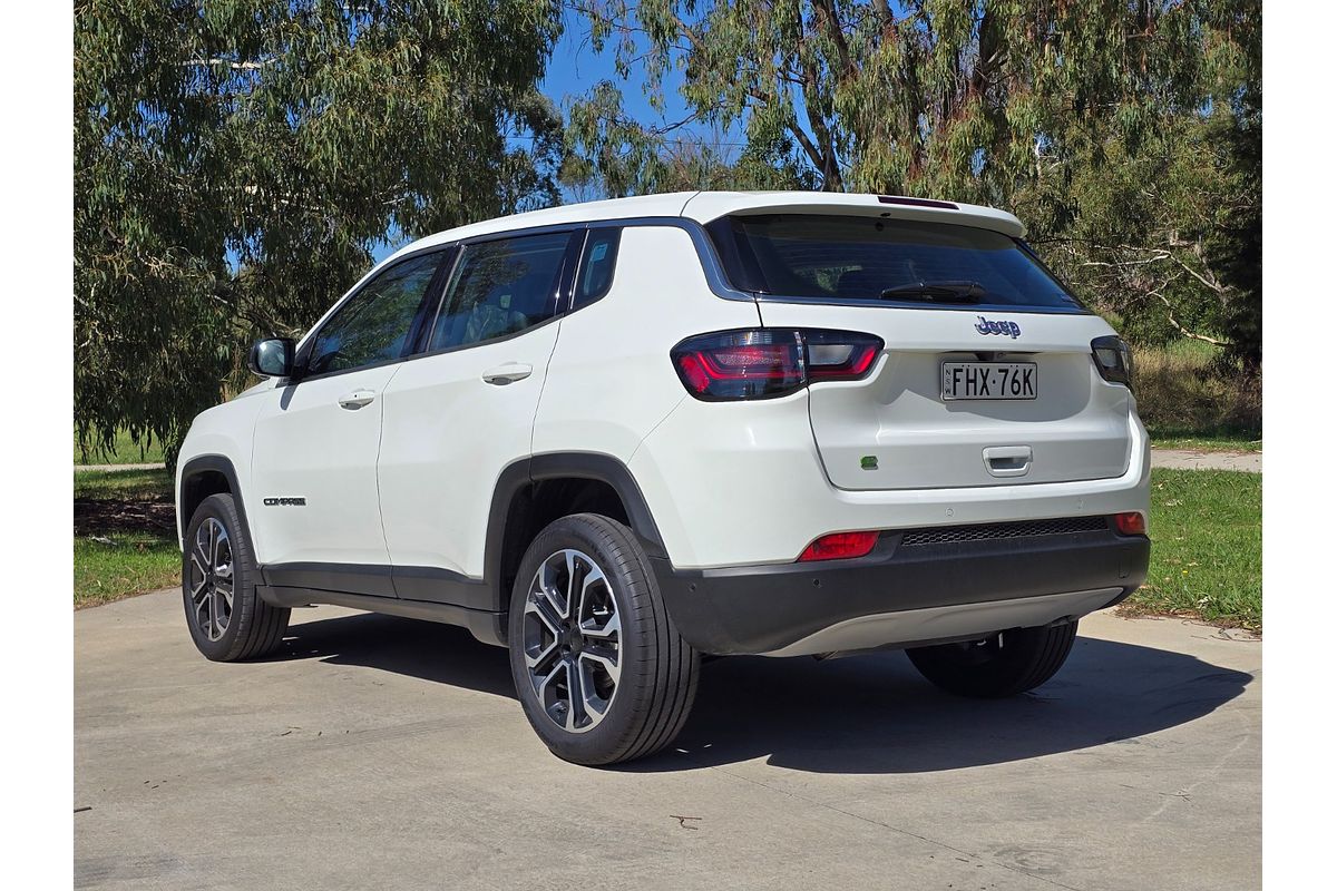 2023 Jeep Compass Limited M6