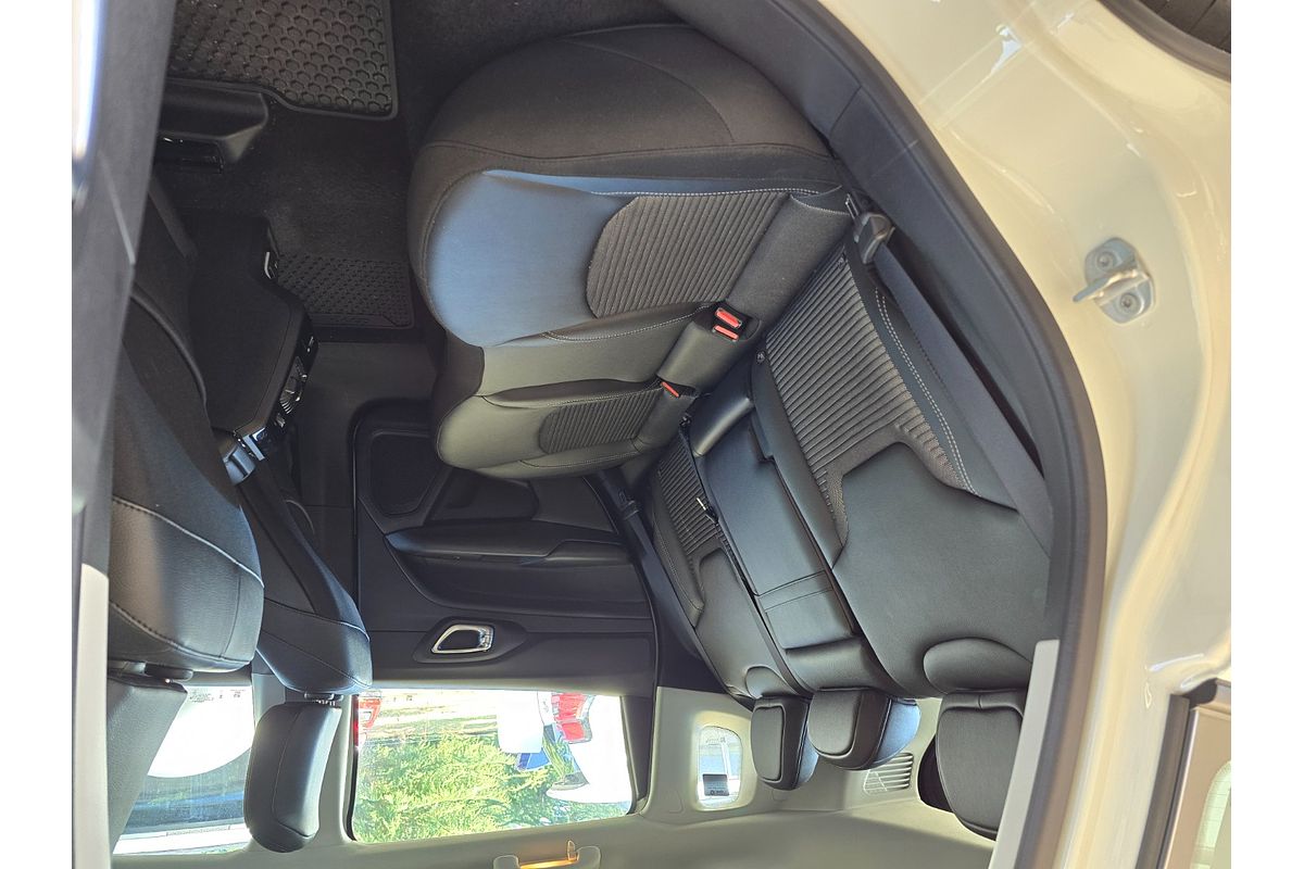 2023 Jeep Compass Limited M6