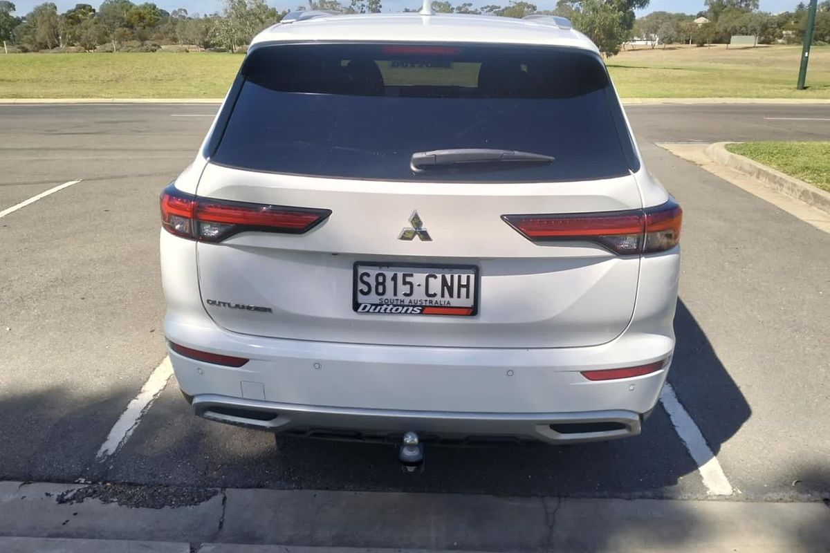 2021 Mitsubishi Outlander LS ZM