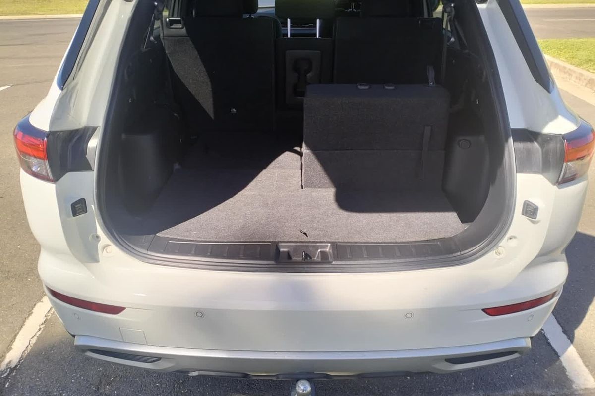 2021 Mitsubishi Outlander LS ZM