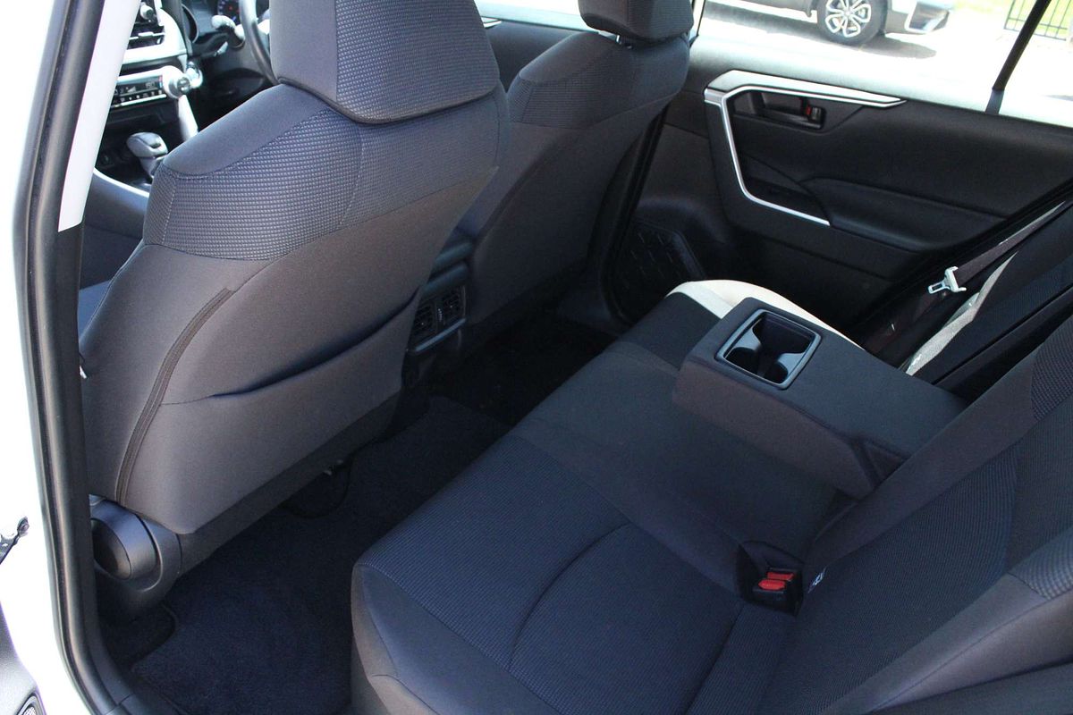 2019 Toyota RAV4 GX AXAH52R