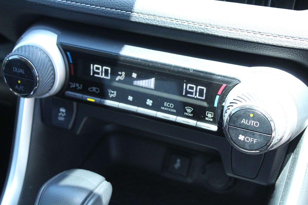 2019 Toyota RAV4 GX AXAH52R