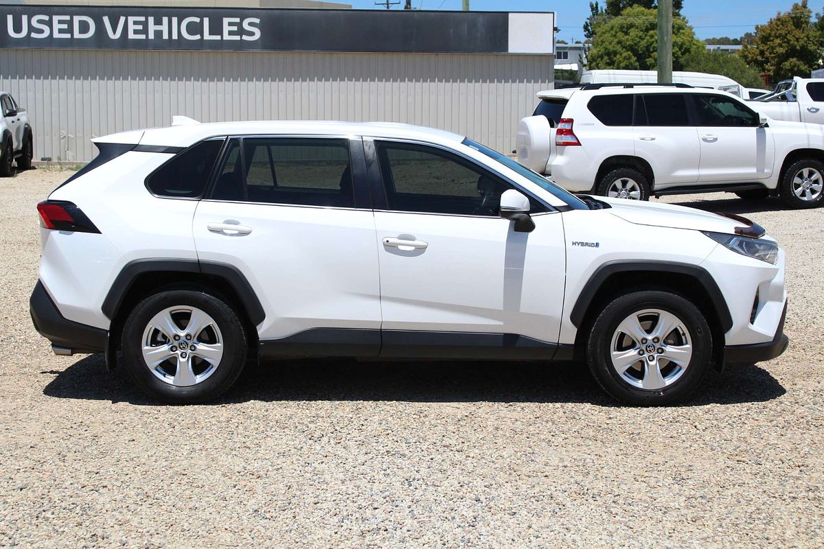 2019 Toyota RAV4 GX AXAH52R