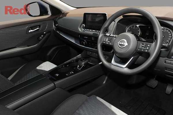 2025 Nissan X-TRAIL ST T33