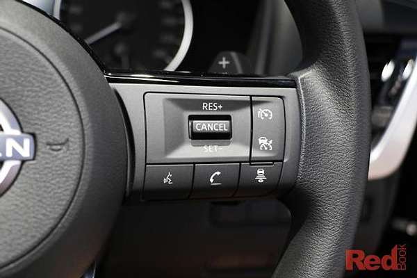 2025 Nissan X-TRAIL ST T33