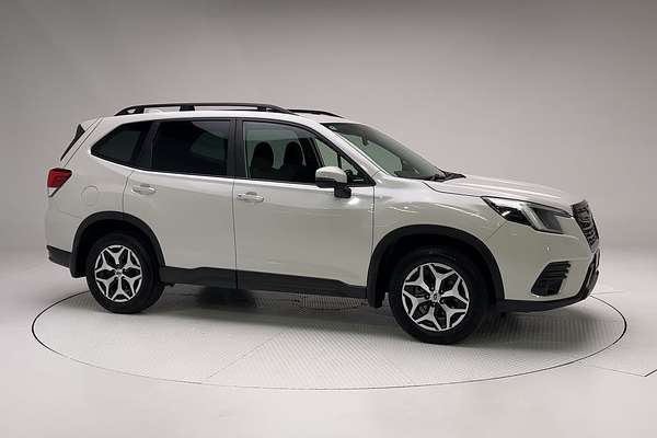 2022 Subaru Forester 2.5i S5