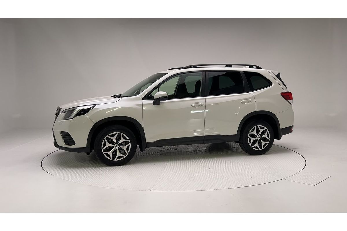 2022 Subaru Forester 2.5i S5