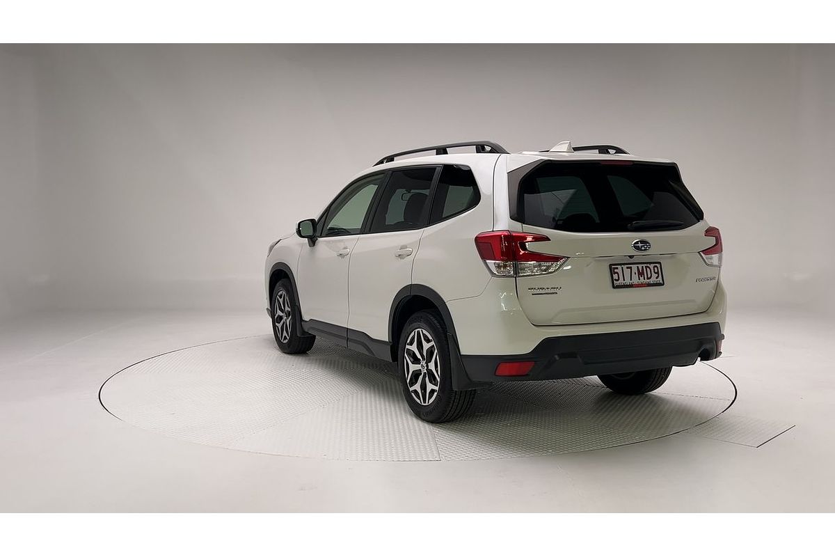 2022 Subaru Forester 2.5i S5