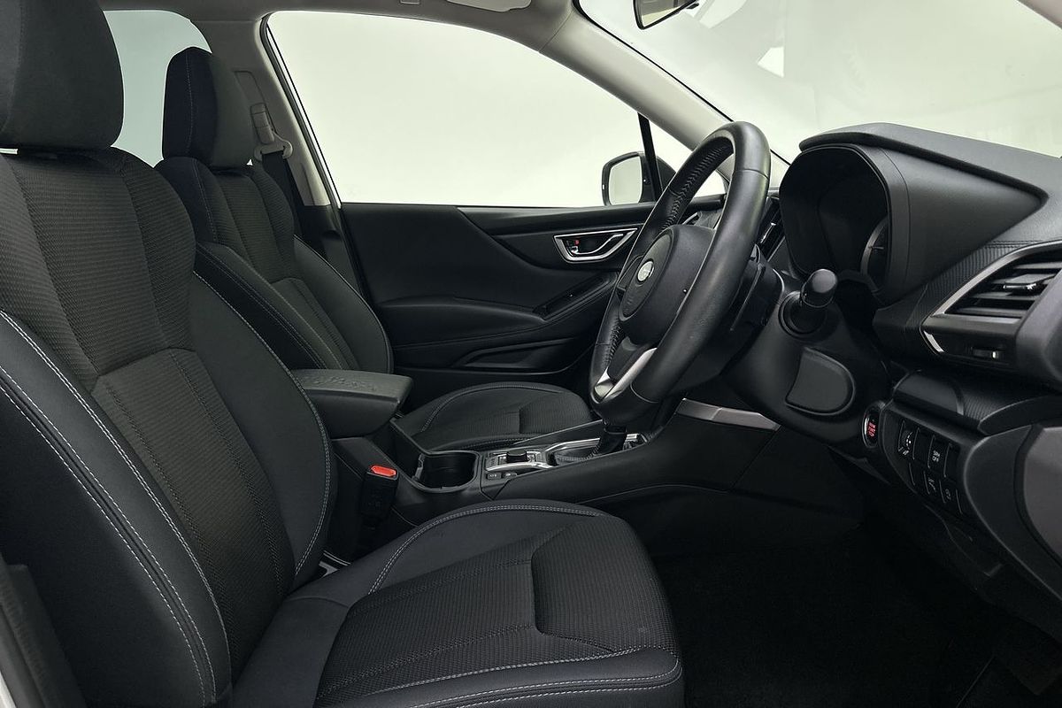 2022 Subaru Forester 2.5i S5