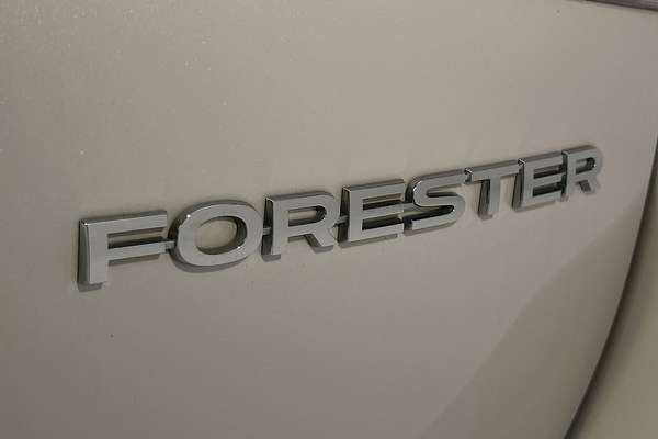2022 Subaru Forester 2.5i S5