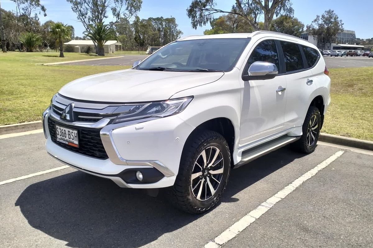 2017 Mitsubishi Pajero Sport Exceed QE