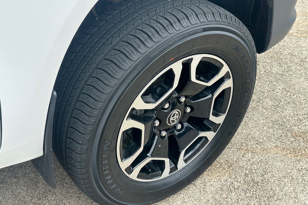 2022 Toyota Hilux Workmate GUN125R 4X4