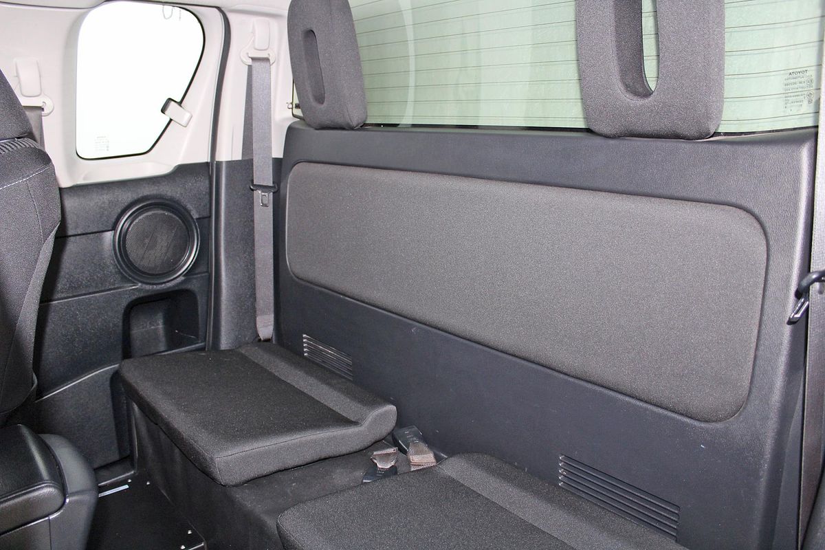 2019 Toyota Hilux SR GUN126R 4X4