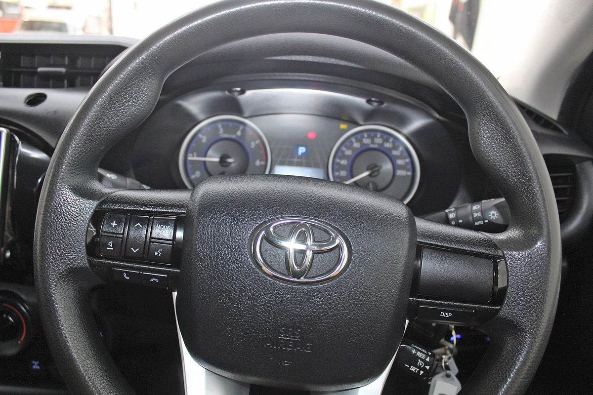 2019 Toyota Hilux SR GUN126R 4X4
