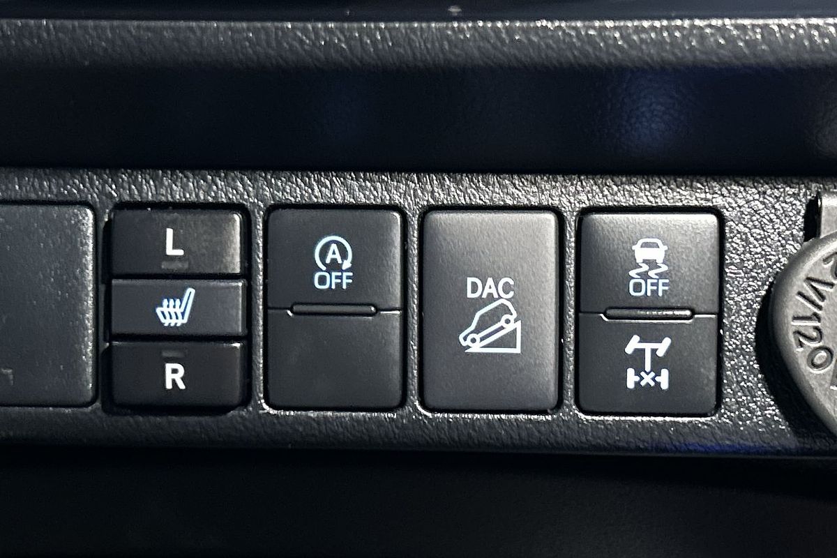 2024 Toyota Hilux Rogue 48V GUN126R 4X4