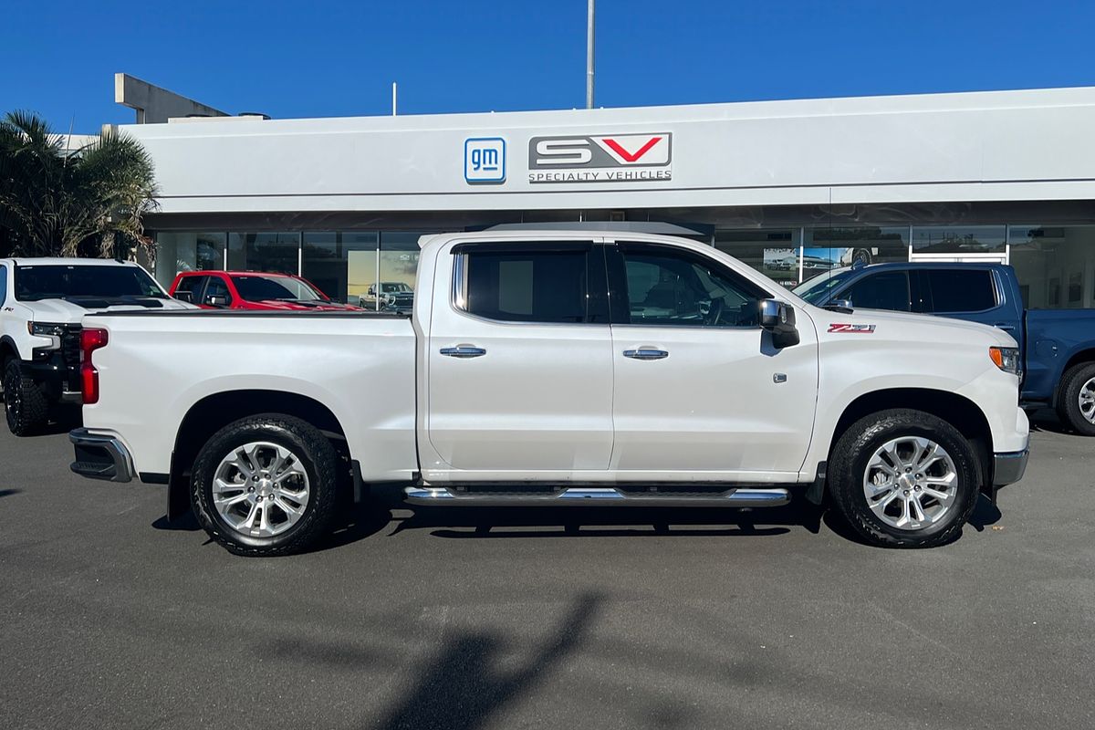 2023 Chevrolet Silverado 1500 LTZ Premium W/Tech Pack T1 4X4