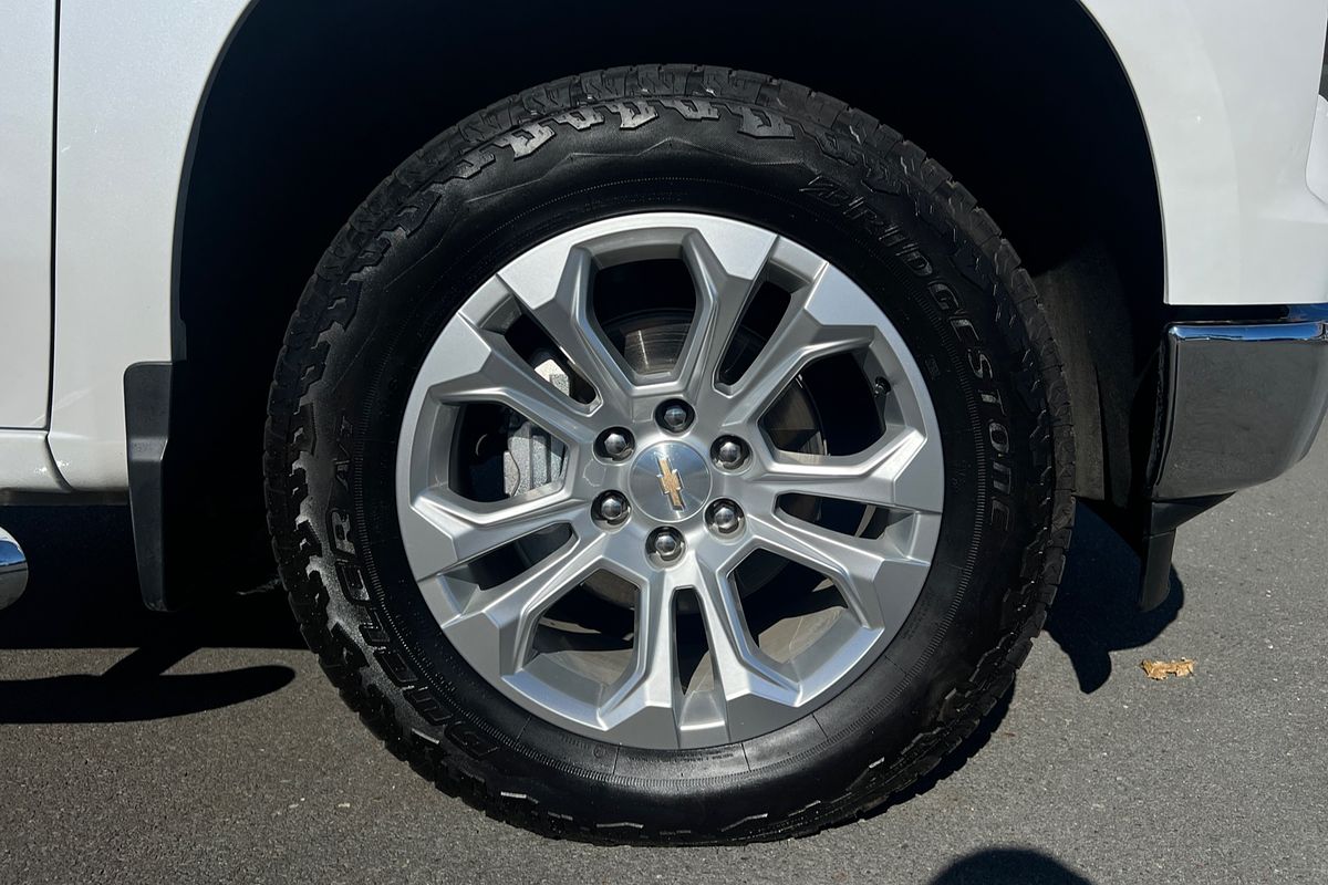 2023 Chevrolet Silverado 1500 LTZ Premium W/Tech Pack T1 4X4