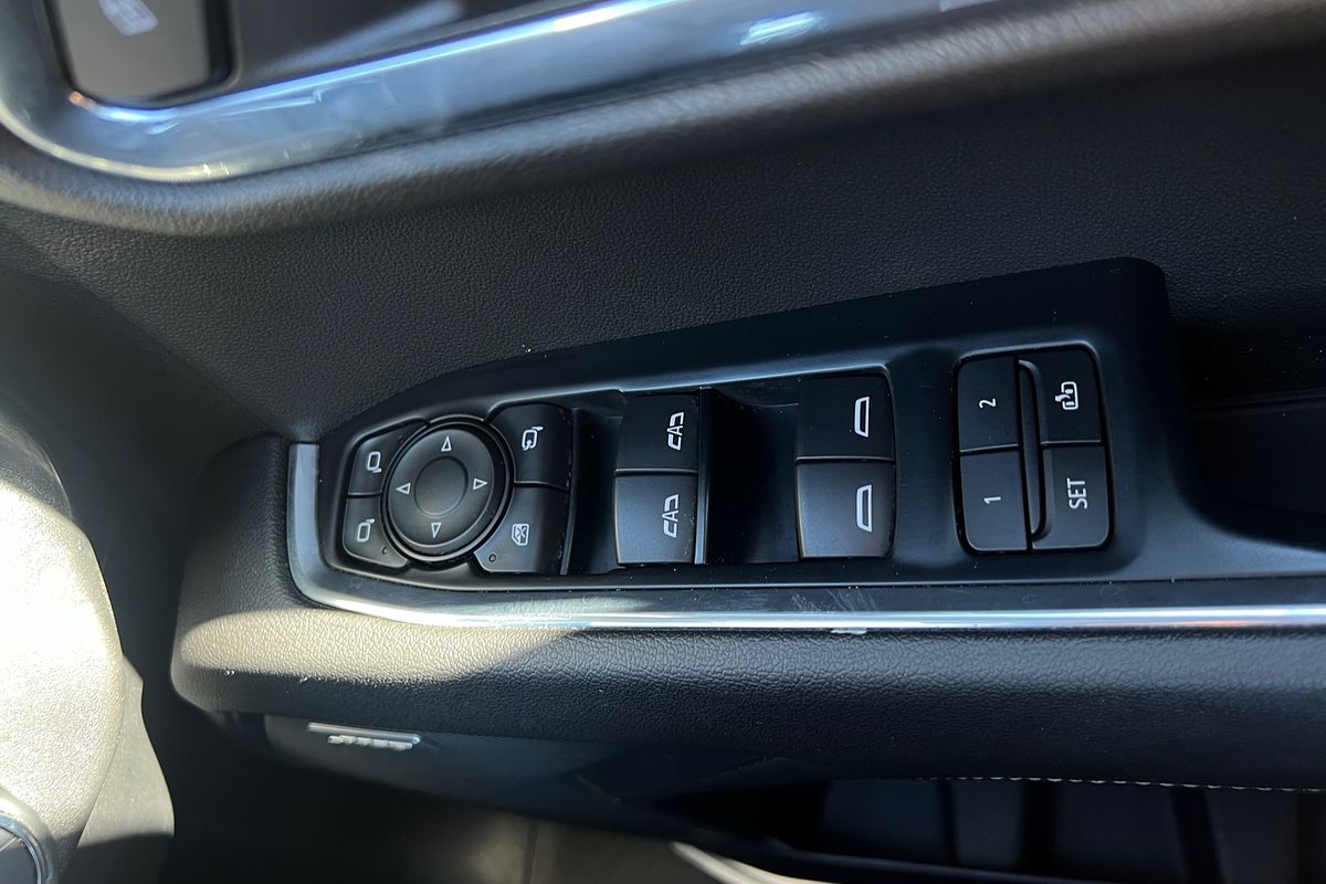 2023 Chevrolet Silverado 1500 LTZ Premium W/Tech Pack T1 4X4