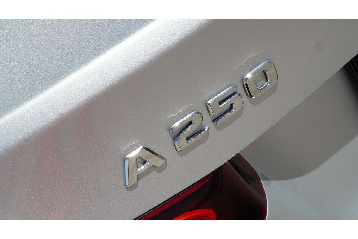 2024 Mercedes-Benz A-Class A250 V177